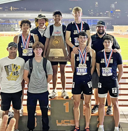 SILVER MEDALISTS The Jayton boys 4x400 relay team won 2nd place at the State Track Meet, earning them the silver medal and State runners-up. | COURTESY PHOTO