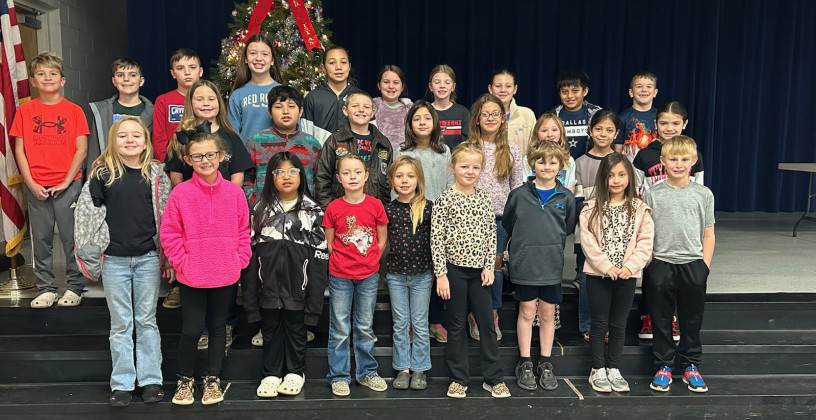 SPUR ELEMENTARY HONORS Spur Elementary School finished third last week at the UIL Academic competition. Bottom row, from left, are Lilli Abbott, Berkley Humphreys, Riley Reyes, Timberlyn Phillips, Ashton Barker, Latti Abbott, Alexander Wheeler, Bailey Torres, and Bentley Allen. Middle row, from left, are Paisley Cupp, Zaidyn Esparza-Reyes, Caleb Pafford, Olivia Powell, Paisely Bennett, Iris Burton, Raylan Gutierrez, and Avery Lennon-Torres. Top row, from left are Maverick Bateman, Reid Hammonds, Cash Adams,