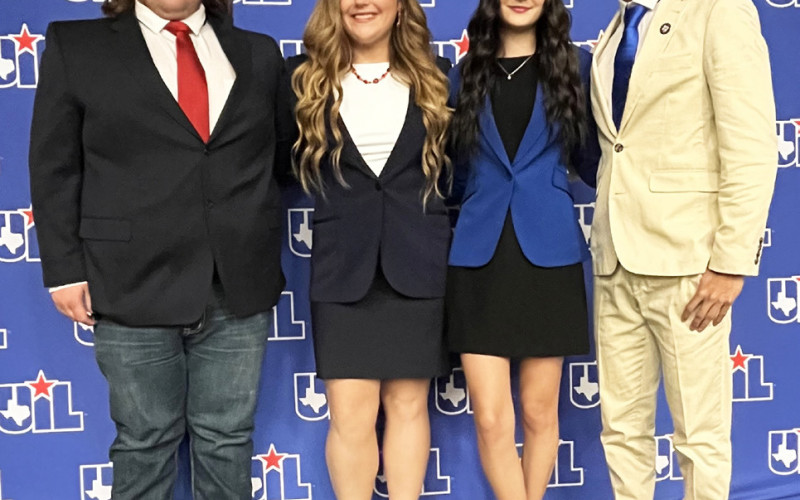 STATE COMPETITION Spur High School had two teams competing last week at the State UIL CX meet. From left: senior Steven Hulme, senior Dana Parnell, junior Saegan Molina, and senior Josh Ortiz. The students are coached by Myles Hammack. | SUE JANE SULLIVAN