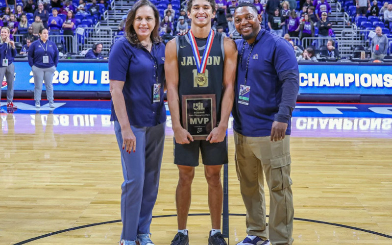 SPOTLIGHT ON JAYTON BOYS BKB STATE CHAMPS