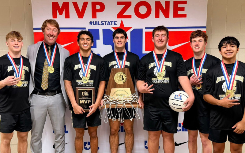 SPOTLIGHT ON JAYTON BOYS BKB STATE CHAMPS