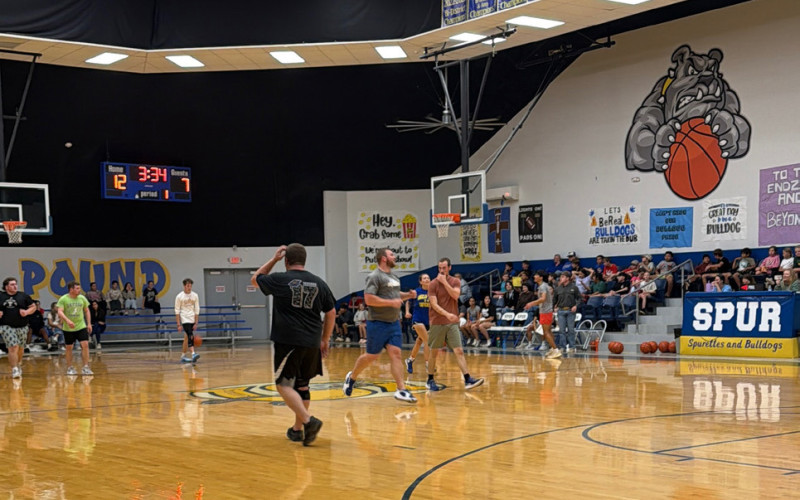 A SENIOR TRADITION Spur seniors continued a time-honored tradition last week in the faculty versus seniors basketball game took place before the Class of 2026 graduated. | COURTESY PHOTOS
