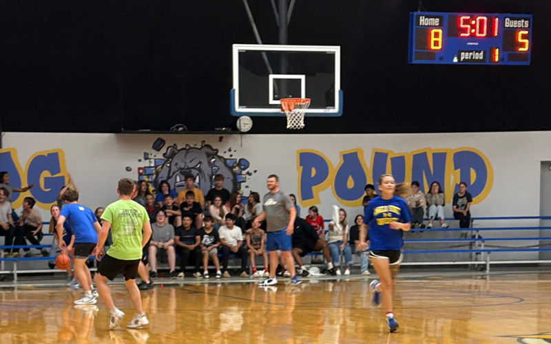 A SENIOR TRADITION Spur seniors continued a time-honored tradition last week in the faculty versus seniors basketball game took place before the Class of 2026 graduated. | COURTESY PHOTOS