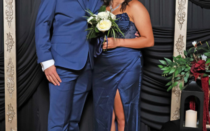 Kodah Tagle and Sophia Nino, “Blue Over You”