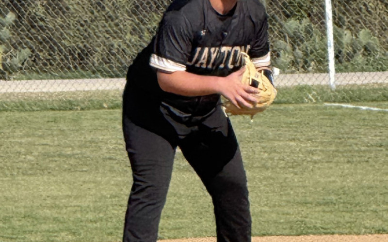 ROADWIN The Jayton Jaybirds defeated their non-district opponent, the Baird Bears, 10-1 on the road Monday afternoon. | STEPHANIE ALLEN
