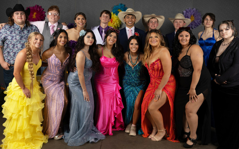 SPUR SENIORS’LAST PROM Back row, from left, were Steven Hulme, Adrian Garza-West, Kimberlee Segura, Brandon Garza-West, Josh Ortiz, Brody Dempsey, Charlie Alderman, Leah Munoz; front row, from left, Erin McGalliard, Olivia Ortiz, Amaya Barbosa, Addison Fulmer, Daven Dempsey, Dana Parnell, Passion Webster, Taylor Gilbert. | COURTESY PHOTO