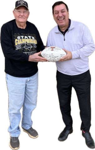 ONTHE BALL Following up on the Jayton Jaybirds’2024 State Football Championship, on January 23 Robert Bybee of Jayton (left) presented KCBD-TV (Lubbock) Sports Director Pete Christy a football signed by the Jayton 2024 State Championship players and coaches. Bybee said the souvenir was presented“in recognition of the friendship he showed to the Jaybirds Athletic Department.”