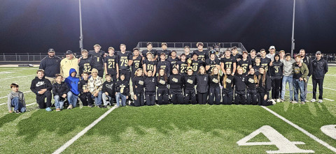 JAYBIRDS ADVANCE The Jayton Jaybirds varsity football team won their bi-district playoff game against Crowell 54-6 Thursday, Nov. 14. Jayton advances to the Area championship which will be played Thursday, Nov. 21 at 6:30 p.m. against the Blackwell Hornets In Hermleigh. | COURTESY PHOTO