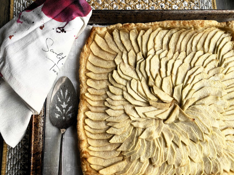 QUICKDESSERT This apple tart is sure to be a crowd-pleaser, and it makes for a stunning presentation. | ANGELINA LaRUE PHOTO