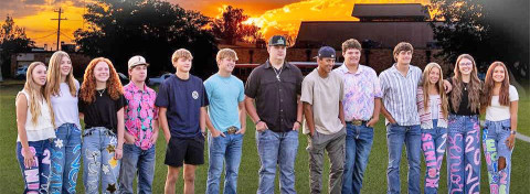 JAYTON SENIOR SUNRISE In a tradition that they will remember for the rest of their lives, these 12th graders came together at the beginning of this momentous year. | COURTESY PHOTO