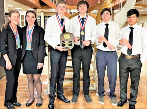 Jayton advances to State in debate
