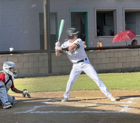 BURST OF BATS Junior Tucker Scott was a part of the seven-run second inning. | STEPHANIE ALLEN