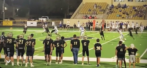 JAYBIRDS WIN The Jayton Jaybirds won a definitive victory at home Friday night defeating #4 in the state, Klondike 50-0. The Jaybirds remain ranked #1 in the state. | COURTESY PHOTO