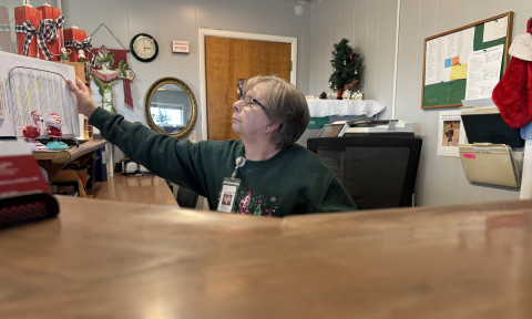 OUT OF PATIENTS After 27 years with the Spur Rural Health Clinic—and an even longer career in various health and medical roles— service access manager Sheree Marshall (above) will retire Dec. 19. The clinic will host a come-and-go reception in Marshall’s honor Tuesday, Dec 9, from 2 to 5 p.m. | THE TEXAS SPUR