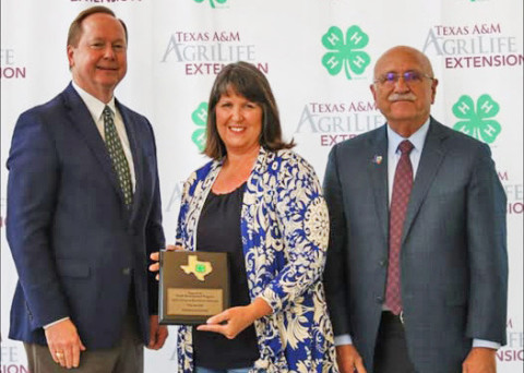 SALUTETOEXCELLENCE Ronda Dalton of Afton,Texas, has been a role model and mentor, instilling a sense of responsibility, leadership, and personal growth in all who have had the privilege of working with her—qualities that earned her 4-H’s Salute to Excellent award at the Texas Round Up last week. | COURTESY PHOTOS