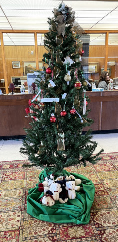 DICKENS ANGEL TREE The Dickens County Angel Tree, located in the Spur Security Bank lobby and sponsored annually by the Dickens County Child Welfare Board, is ready for angel pickups. All gifts for the anonymous recipients must be dropped off at Spur Security Bank by noon Friday, Dec. 20. Please leave gifts unwrapped and put them in a plastic bag.The ChildWelfare Board appreciates all generous donations. | TEXAS SPUR PHOTO