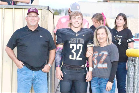 Jaybirds tame the Lions