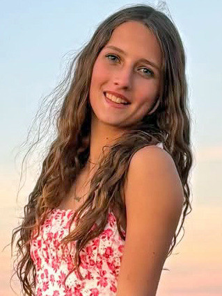 PAISLEY SMITH, a freshman at Spur High School, serves as vice president of the Dickens County 4-H Club. She has a strong passion for all aspects of the equine industry and competes in ranch horse events through the American Quarter Horse Association at both the state and national levels. | COURTESY PHOTO