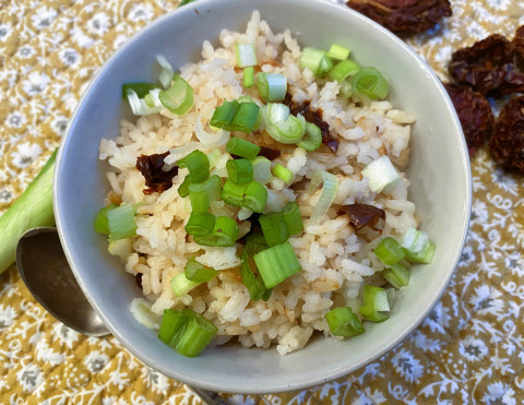 SOUTHERN SUN Diced sun-dried tomatoes, dehydrated onion flakes, and garlic combine to create a rice dish filled with flavor and texture. | ANGELINA LaRUE PHOTO