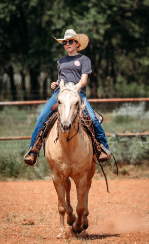 MADDEE FOSTER, RODEO QUEEN CANDIDATE 2026 | LINDSAY HUMPHREYS PHOTOGRAPHY
