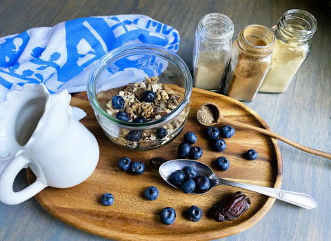 MM-MMM, MUESLI When cutting out sugars and fats from our diets, raw muesli is a terrific option. | ANGELINA LaRUE PHOTO