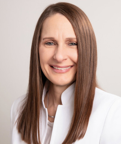 DR. LAURIE SHARP | CAMILLA MYRRHA