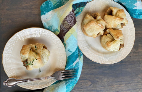 PETITE POT PIES are filled with mushrooms, shallots, bell pepper, peas, and carrots, so they are hearty enough for a nice meal, when served with a side dish and a salad. | ANGELINA LaRUE PHOTO