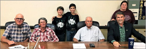 4-H WEEK Dickens County 4-H club presented a proclamation to the county commissioners to declare the first week in October 4-H week in Dickens County. The Dickens County 4-H club will have special events, community service and other activities during this week. | COURTESY PHOTO
