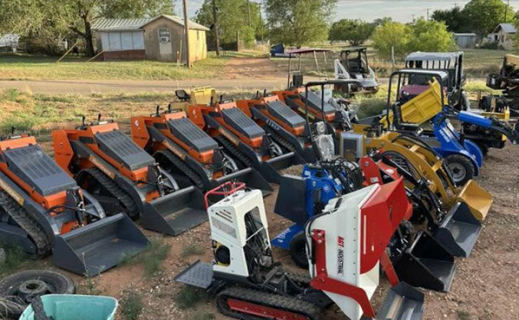 West Texas Equipment Traders, a new business owned by Randy and Cindy Adams of Spur, opened last week with a series of promotional scavenger hunts around Spur for keepsake medallions. Reach out to them at (806) 346-7684 and follow them on Facebook. | COURTESYPHOTO