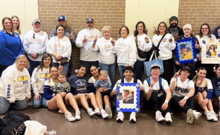 SPOTLIGHT ON SPUR AT STATE CHEER