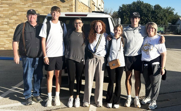 Jace Chisum, Reese Redford, Sidney Hall, Colt Gentry and Kirby Miller are attending the National FFA Agriscience Fair in Indianapolis, Indiana. Jace and Colt competed for nationals via Zoom earlier this year, placing top 10 in the nation. The final results will be revealed Thursday night where Kirby will accept on Jace’s behalf as she will be in Austin prepping for State cross country. | COURTESY PHOTO