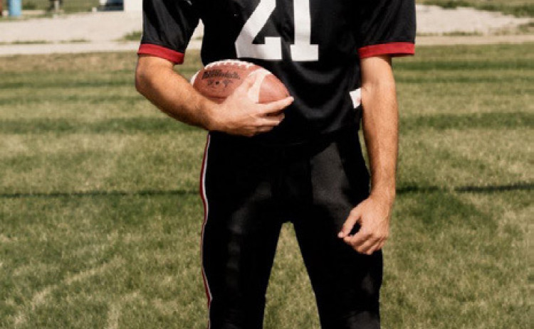 FUTURE HALL OF FAMER Jayton-Girard high school principal Jamie Humphries, shown here in his Panther Creek playing days, was inducted Saturday night into theTexas Six-Man Coaches Hall of Fame inWichita Falls. MORE, PAGE 5 | COURTESY PHOTO