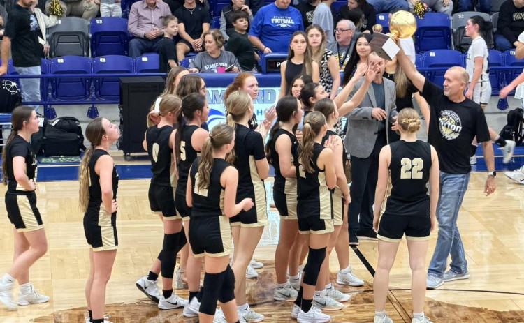 BI-DISTRICT CHAMPS