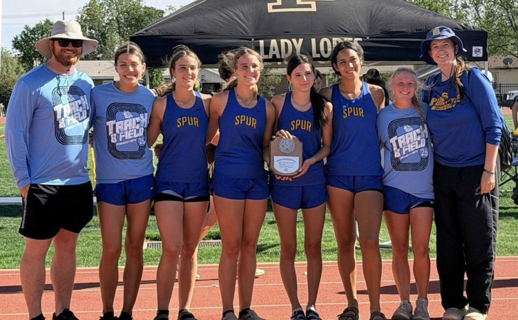 Spur advances eight to regional track