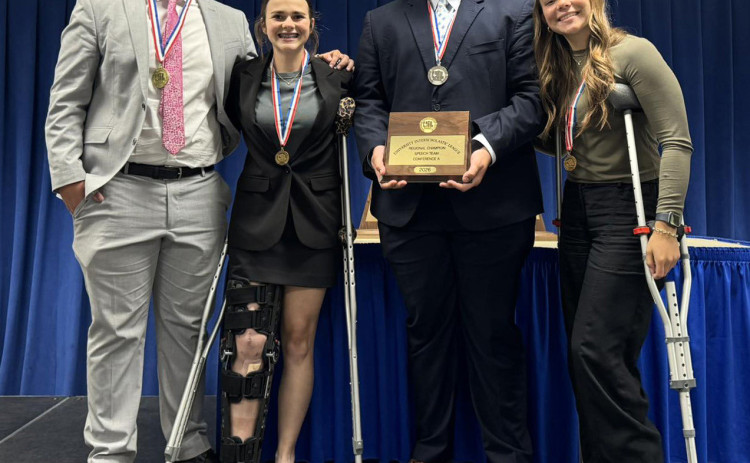 REGIONAL UIL HONORS Jayton High School was the overall regional Speech team champion at last week’s regional UIL academic meet. Honors went to Dayton Bleiker, 1st place in Persuasive Speaking and a State qualifier; Cooper Spray, 2nd place and a State qualifier; Lexi Long, 5th place in Informative Speaking and Colt Gentry, 2nd place and a State qualifier; and Kyndrey Branum, 5th place. This award is an accumulation of all speaking events, Prose/Poetry/Informative/Persuasive. | COURTESY PHOTO