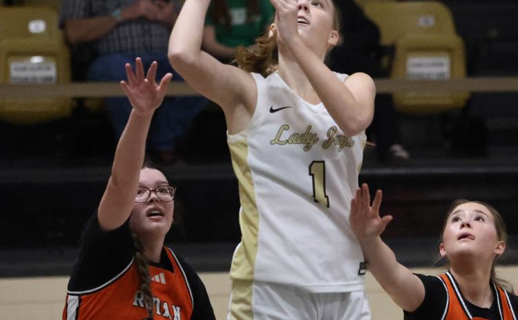 JAYTON GIRLS The Jayton Lady Jays varsity girls basketball team are District Co-Champions and will play Aspermont Friday night in Post for a playoff seeding game. | JAYBIRD MEDIA PHOTO