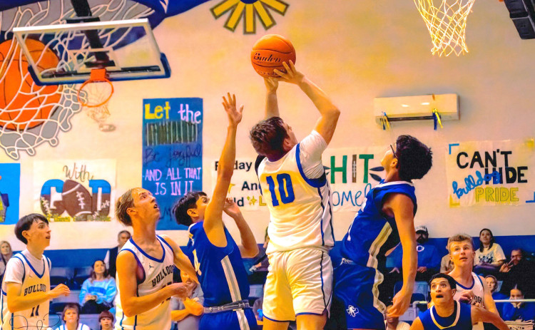 THE BULLDOGS WILL PLAY twice more before the Christmas break, traveling to Roby to face the Lions Dec. 19. On Dec. 22, Spur boys and girls basketball teams will host Ira. | COURTESY PHOTOS