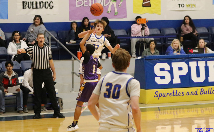 The Spur boys and girls varsity basketball teams were active during the Christmas holidays. The most recent game was Friday, Jan. 3, with the Spurettes defeating Motley County 69-27 for a district win. The Spurettes, 13-10, started the week with a three-game winning streak. | DANA CONRAD PHOTOS
