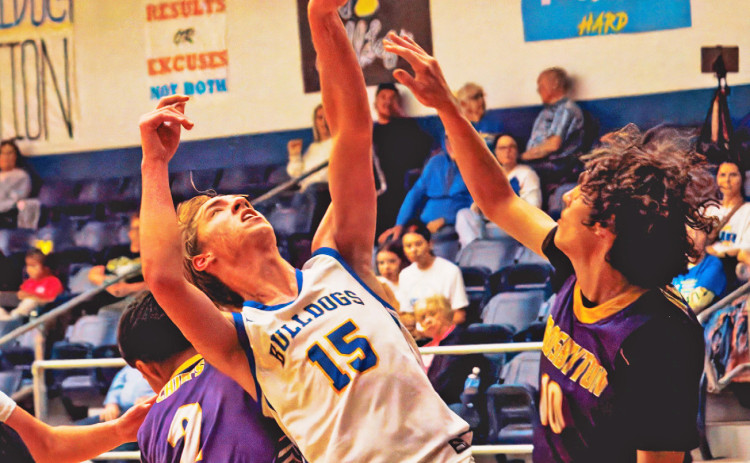 SPUR BASKETBALL Spur varsity basketball teams split a pair of games last week versus Crosbyton. The Spurettes defeated Crosbyton 63-26, while the Bulldogs took a tough loss 67-33. This week, district play got underway Tuesday night and on Saturday, Spur will host Valley. | COURTESY PHOTOS