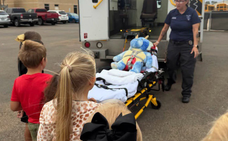 HEALTH AND SAFETY Rosanna Chisum with Kent County Emergency Services discussed the life of a paramedic and EMT with JGISD Pre-K and Kinder classes last week. | COURTESY PHOTO